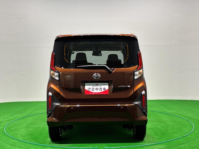 ムーヴGLEDオートライト・フォグランプ 電動パーキングブレーキ プッシュボタンスタート セキュリティアラーム バックカメラ ウエルカムオープン機能 オート電動格納式ドアミラー(広島県)の中古車