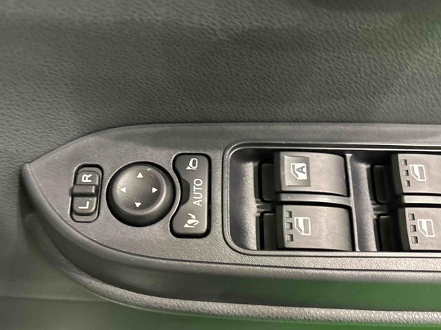 タントＸ　バックモニター対応カメラ　シートヒーターＬＥＤオートライト　パワースライドドアウェルカムオープン機能　電動パーキングブレーキ　運転席助手席シートヒーター　　フルホイールキャツプ　キーフリーシステム（広島県）の中古車