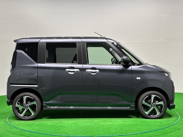 ムーヴRS バックモニター 電動スライドドア 電動格納ドアミラーLEDオートライト・フォグランプ 電動パーキングブレーキ プッシュボタンスタート セキュリティアラーム バックカメラ オート電動格納式ドアミラー(広島県)の中古車