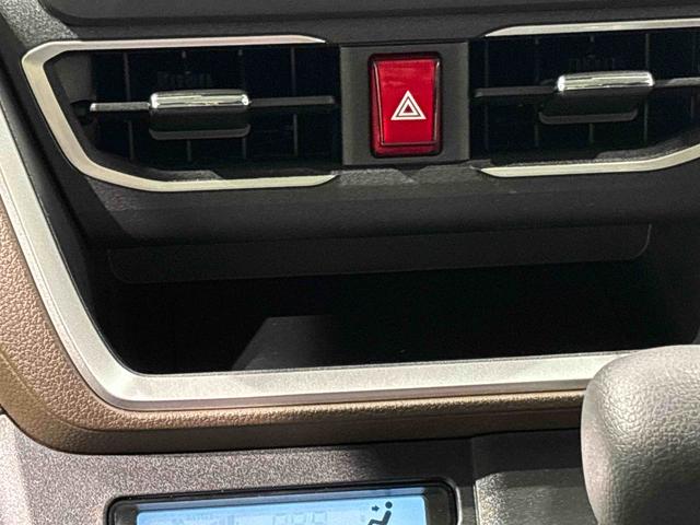 ムーヴG 新型ムーヴ入荷電動パーキングブレーキ スマアシ LEDオートライト・フォグランプ 電動パーキングブレーキ プッシュボタンスタート セキュリティアラーム バックカメラ オート電動格納式ドアミラー(広島県)の中古車
