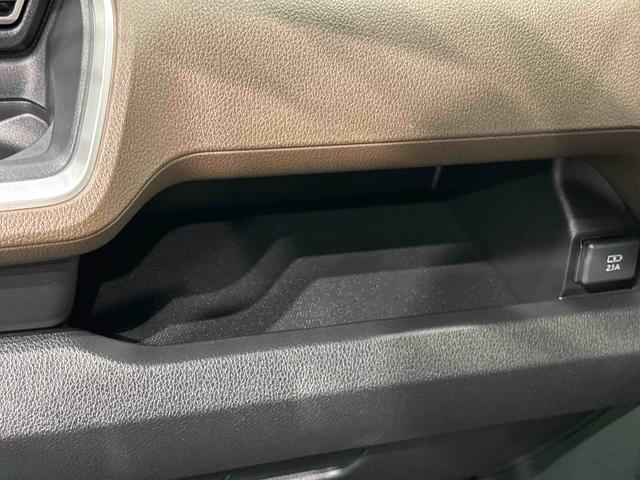 ムーヴG 新型ムーヴ入荷電動パーキングブレーキ スマアシ LEDオートライト・フォグランプ 電動パーキングブレーキ プッシュボタンスタート セキュリティアラーム バックカメラ オート電動格納式ドアミラー(広島県)の中古車