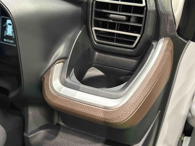 ムーヴG 左側パワースライドドア 電子パーキングブレーキLEDオートハイビーム・フォグランプ 運転席シートリフター アルミホイール オートライト プッシュボタンスタート セキュリティアラーム スーパーUV&IRカットガラス 電動パーキングブレーキ(広島県)の中古車