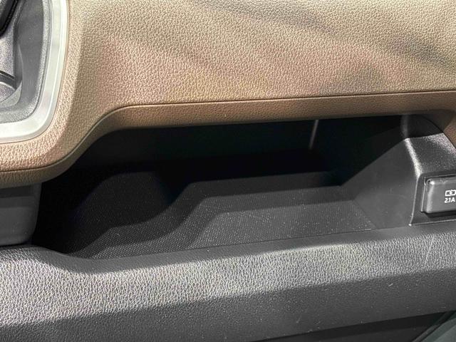 ムーヴＧＬＥＤオートライト・フォグランプ　電動パーキングブレーキ　プッシュボタンスタート　セキュリティアラーム　バックカメラ　助手席側パワースライドドアウエルカムオープン機能　オート電動格納式ドアミラー（広島県）の中古車