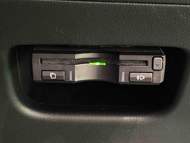 ムーヴカスタム　ＲＳ　ハイパーリミテッドＳＡIII　ナビ　ＥＴＣワンオーナー車　パノラミックビューモニター　ＢＬＵＥＴＯＯＴＨ　ベンチシート　盗難防止装置　電動格納ミラー　フロントカメラ　オートハイビーム　キーレス　サイドカメラ　ドラレコ　ＡＢＳ　アルミホイール（広島県）の中古車