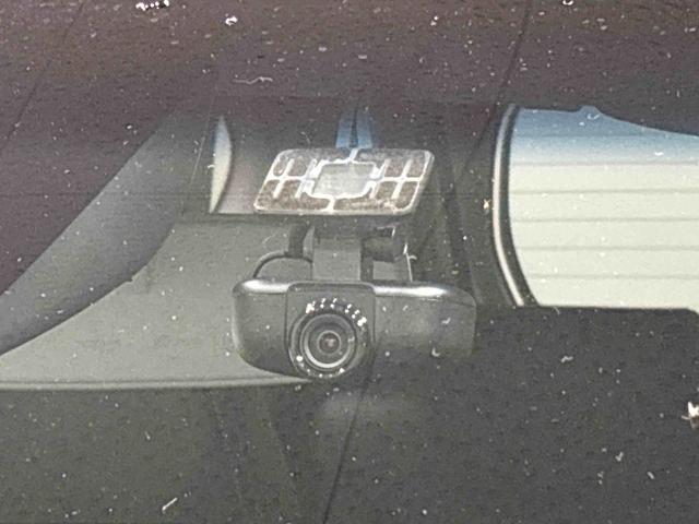 ムーヴカスタム　ＲＳ　ハイパーリミテッドＳＡIII　ナビ　ＥＴＣワンオーナー車　パノラミックビューモニター　ＢＬＵＥＴＯＯＴＨ　ベンチシート　盗難防止装置　電動格納ミラー　フロントカメラ　オートハイビーム　キーレス　サイドカメラ　ドラレコ　ＡＢＳ　アルミホイール（広島県）の中古車