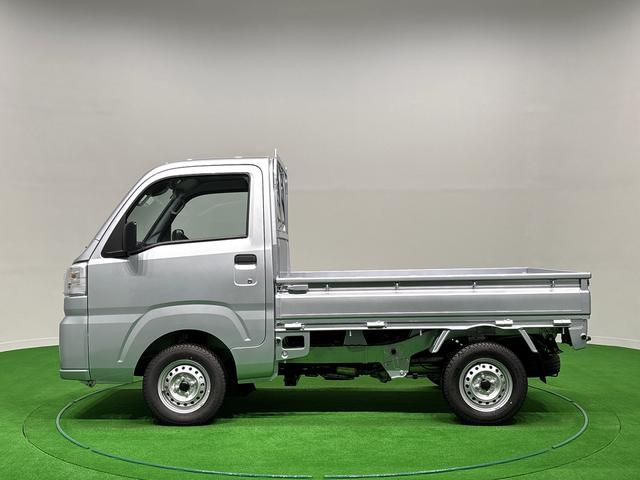 ハイゼットトラックスタンダード 4WD AM/FMラジオ スペアタイヤハロゲンヘッドランプ マニュアルレベリング機能付きオートライト マニュアルエアコン ガードフレーム サイドアンダーミラー付きドアミラー 電動パワーステアリング ヘッドランプ自動消灯システム(広島県)の中古車