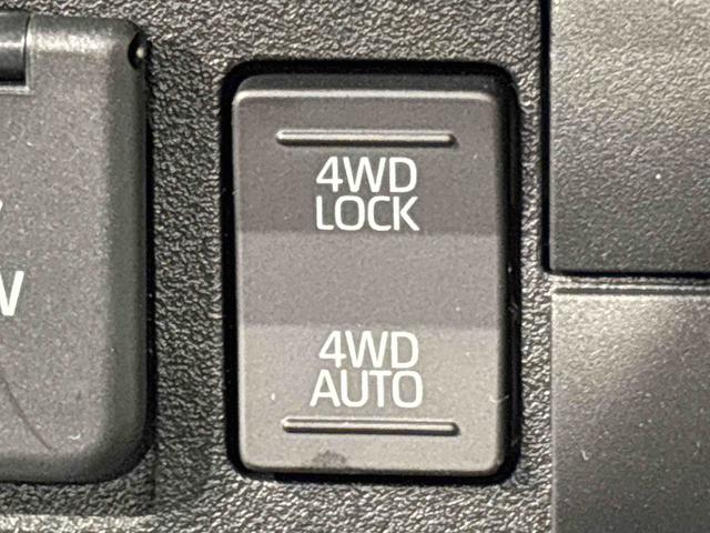 ハイゼットトラックスタンダード 4WD AM/FMラジオ スペアタイヤハロゲンヘッドランプ マニュアルレベリング機能付きオートライト マニュアルエアコン ガードフレーム サイドアンダーミラー付きドアミラー 電動パワーステアリング ヘッドランプ自動消灯システム(広島県)の中古車