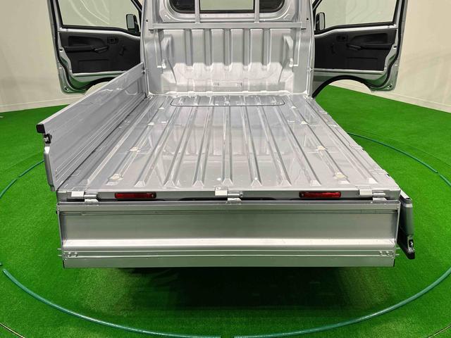 ハイゼットトラックスタンダード 4WD AM/FMラジオ スペアタイヤハロゲンヘッドランプ マニュアルレベリング機能付きオートライト マニュアルエアコン ガードフレーム サイドアンダーミラー付きドアミラー 電動パワーステアリング ヘッドランプ自動消灯システム(広島県)の中古車