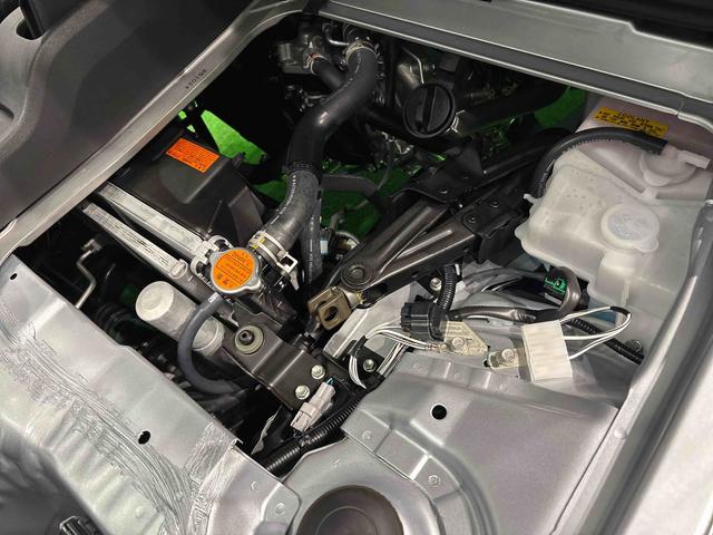 ハイゼットトラックスタンダード 4WD AM/FMラジオ スペアタイヤハロゲンヘッドランプ マニュアルレベリング機能付きオートライト マニュアルエアコン ガードフレーム サイドアンダーミラー付きドアミラー 電動パワーステアリング ヘッドランプ自動消灯システム(広島県)の中古車