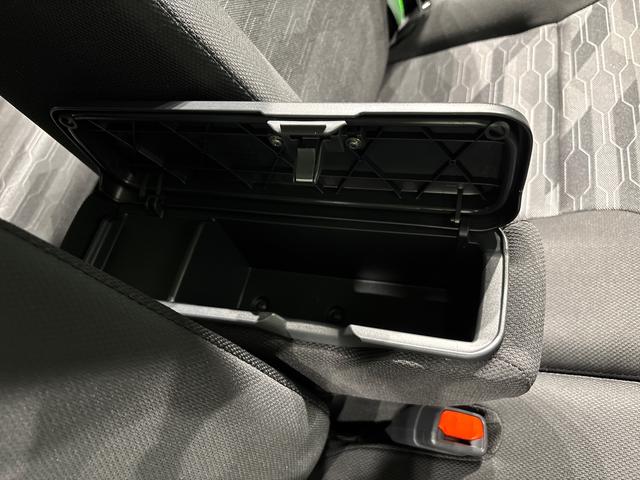 タントファンクロスLEDオートライト パワースライドドアウェルカムオープン機能 オート電動格納式ドアミラー 助手席ロングスライド 助手席イージークローザー アルミホイール キーフリーシステム(広島県)の中古車