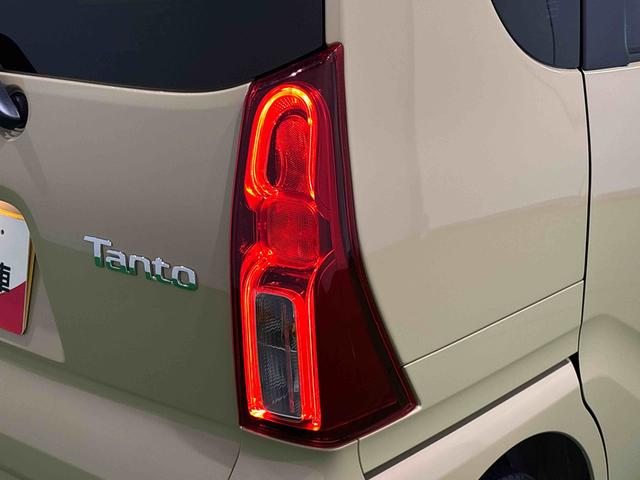 タントＸＬＥＤオートライト　パワースライドドアウェルカムオープン機能　電動パーキングブレーキ　運転席助手席シートヒーター　　フルホイールキャツプ　キーフリーシステム　　オート電動格納式ドアミラー（広島県）の中古車
