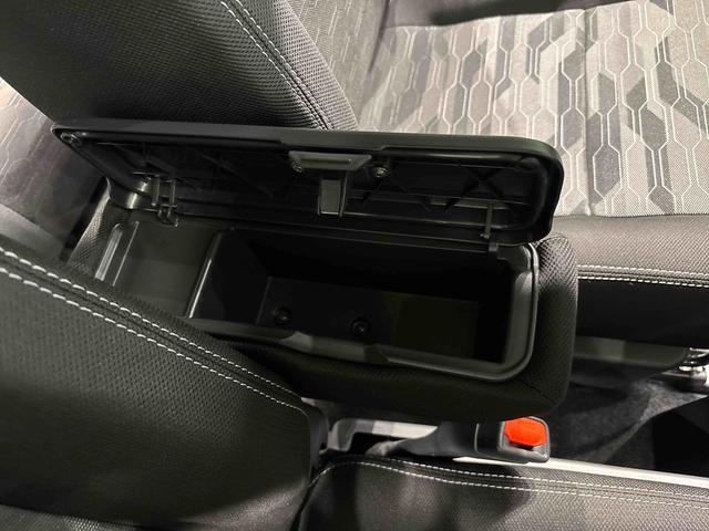 タフトＧターボ　ダーククロムベンチャー　電子パーキングブレーキスカイフィールトップ　クロムパック　メッキパック　シルバーアンダーガーニッシュ　インテリアアクセント　ＬＥＤオートハイビーム＆フォグランプ　電動パーキングブレーキ　バックカメラ　アルミホイール（広島県）の中古車