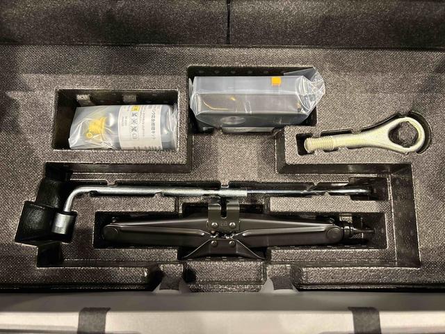 タフトＧターボ　ダーククロムベンチャー　電子パーキングブレーキスカイフィールトップ　クロムパック　メッキパック　シルバーアンダーガーニッシュ　インテリアアクセント　ＬＥＤオートハイビーム＆フォグランプ　電動パーキングブレーキ　バックカメラ　アルミホイール（広島県）の中古車