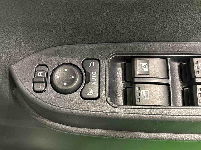 タントＸ　両側スライド片側電動スライドドア　キーフリーシステム純正ナビ装着用アップグレードパック　運転席・助手席シートヒーター　運転席ロングスライドシート　オートライト　格納式リヤドアサンシェード　運転席シートリフター　チルトステアリング（広島県）の中古車