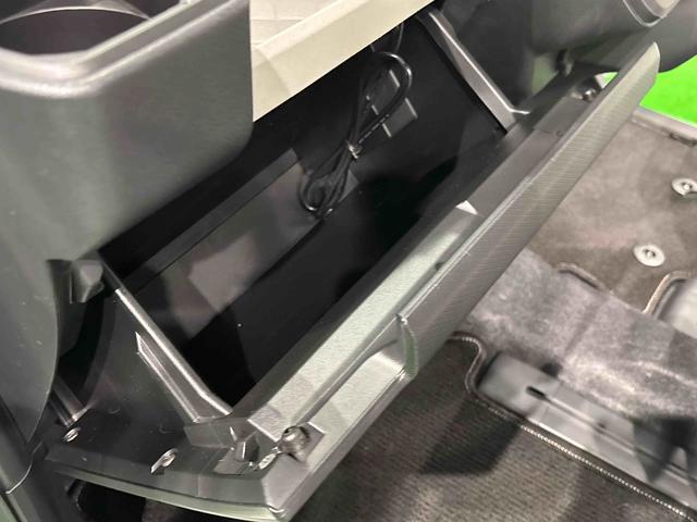 タントＸ　両側スライド片側電動スライドドア　キーフリーシステム純正ナビ装着用アップグレードパック　運転席・助手席シートヒーター　運転席ロングスライドシート　オートライト　格納式リヤドアサンシェード　運転席シートリフター　チルトステアリング（広島県）の中古車