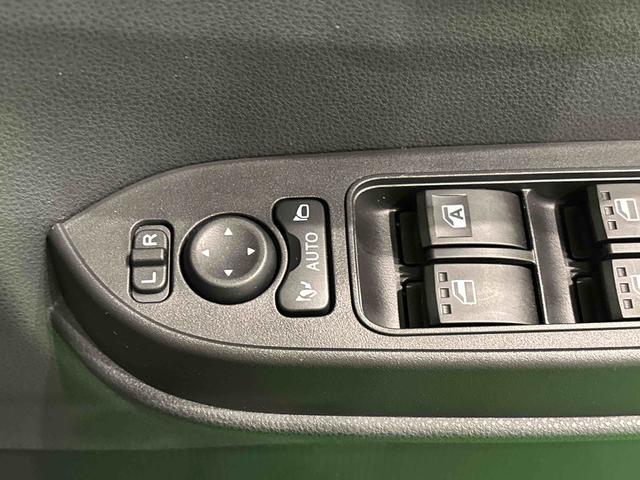 タントファンクロス バックカメラ付き オーディオ シートヒーターLEDオートライト パワースライドドアウェルカムオープン機能 オート電動格納式ドアミラー 助手席ロングスライド 助手席イージークローザー アルミホイール キーフリーシステム(広島県)の中古車