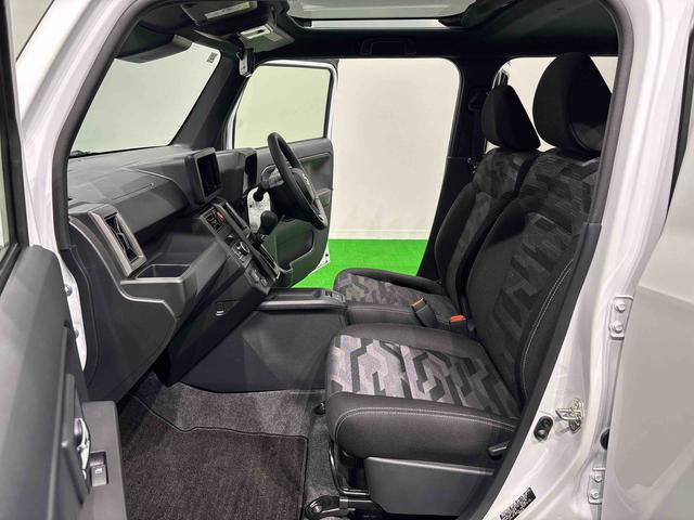 タフトＧ　ダーククロムベンチャー　運転席・助手席シートヒーター純正ナビ装着用アップグレードパック　オートライト　電動パーキングブレーキ＋オートホールドブレーキ機能　ＬＥＤヘッドランプ　運転席シートリフター　チルトステアリング　キーフリーシステム（広島県）の中古車
