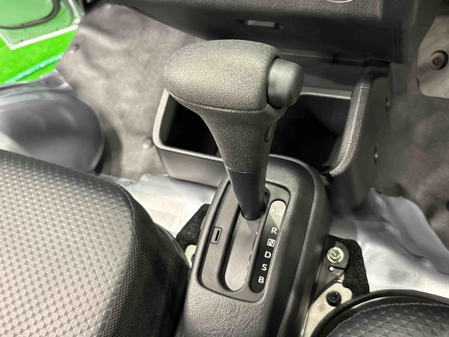 ハイゼットトラックスタンダードパワーステ 衝突軽減装置 Wエアバック 切替4WD エアコン 運転席エアバッグ アイドリングストップ付き オートライト ABS ESC(広島県)の中古車