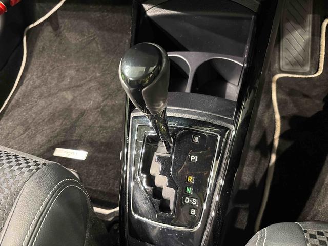 カローラフィールダー1.5G ダブルバイビー(広島県)の中古車