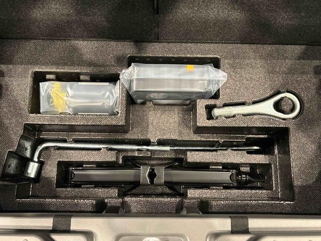 タフトＧターボ　ダーククロムベンチャー　　クルーズコントロールスカイフィールトップ　クロムパック　メッキパック　シルバーアンダーガーニッシュ　インテリアアクセント　ＬＥＤオートハイビーム＆フォグランプ　電動パーキングブレーキ　バックカメラ　アルミホイール（広島県）の中古車