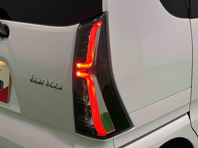 タントカスタムＲＳ　パノラマカメラ　電動パーキングブレーキＬＥＤオートライト　パワースライドドアウェルカムオープン機能　オート電動格納式ドアミラー　助手席ロングスライド　助手席イージークローザー　アルミホイール　キーフリーシステム（広島県）の中古車