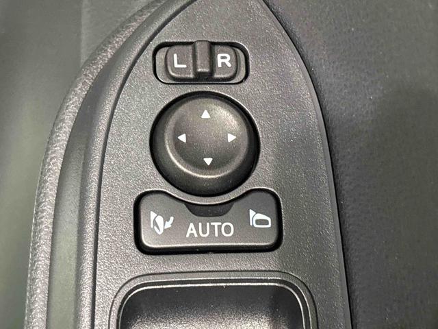 タントＸ　４ＷＤ　キーフリーシステム　バックカメラ　シートヒーターＬＥＤオートライト　左側パワースライドドアウェルカムオープン機能　電動格納式ドアミラー　助手席ロングスライド　助手席イージークローザー　プッシュボタンスタート　ステアリングスイッチ　サイドエアーバッグ（広島県）の中古車