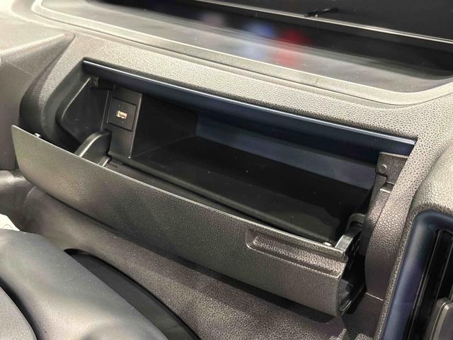 タントＸ　４ＷＤ　キーフリーシステム　バックカメラ　シートヒーターＬＥＤオートライト　左側パワースライドドアウェルカムオープン機能　電動格納式ドアミラー　助手席ロングスライド　助手席イージークローザー　プッシュボタンスタート　ステアリングスイッチ　サイドエアーバッグ（広島県）の中古車