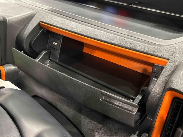 タントファンクロス バックカメラ シートヒーター コーナーセンサーLEDオートライト パワースライドドアウェルカムオープン機能 オート電動格納式ドアミラー 助手席イージークローザー アルミホイール キーフリーシステム 電子パーキングブレーキ(広島県)の中古車