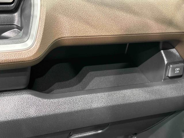 ムーヴRSLEDオートライト・フォグランプ 電動パーキングブレーキ プッシュボタンスタート セキュリティアラーム バックカメラ 両側パワースライドドアウエルカムオープン機能 オート電動格納式ドアミラー(広島県)の中古車