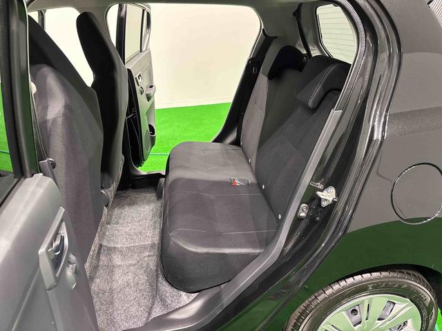 ミライースX SAIII LEDオートライト バックカメラ スマアシLEDヘッドランプ セキュリティアラーム コーナーセンサー 14インチフルホイールキャップ キーレスエントリー 電動格納式ドアミラー ショツピングフック マニュアルエアコン(広島県)の中古車