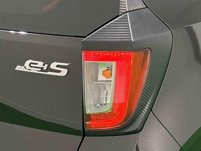 ミライースX SAIII LEDオートライト バックカメラ スマアシLEDヘッドランプ セキュリティアラーム コーナーセンサー 14インチフルホイールキャップ キーレスエントリー 電動格納式ドアミラー ショツピングフック マニュアルエアコン(広島県)の中古車