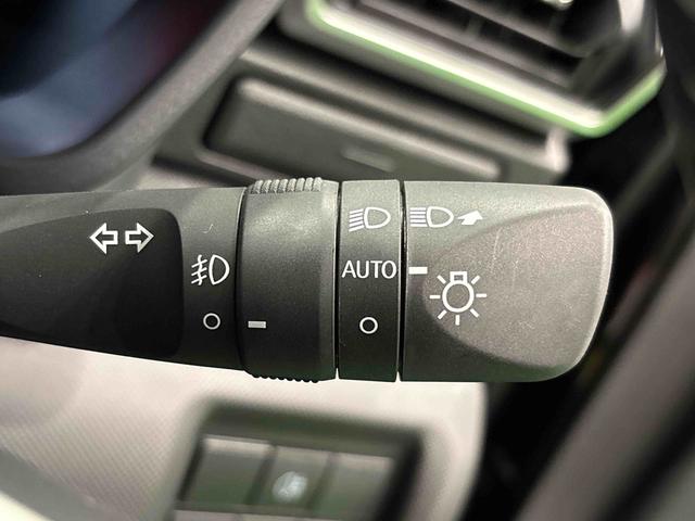 ロッキープレミアムG 純正9インチナビ パノラマモニター ドラレコナビ連動型前後ドライブレコーダー LEDヘッドライト LEDフォグランプ アダプティブドライビングビーム ブラインドスポットモニター 電子パーキング 運転席助手席シートヒーター 追従型オートクルーズ(広島県)の中古車