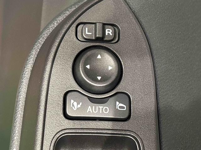 タントカスタムRS バックカメラ付き シートバックテーブルアイドリング 被害軽減ブレーキ 車線逸脱防止 セキュリティアラーム 電動格納ミラー LEDヘットライト ターボ 安全ボディ スマートキ− キーフリーキー オートライト(広島県)の中古車