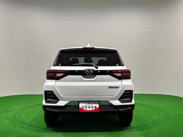 ロッキープレミアムG パノラマモニター対応 電動パーキングブレーキLEDヘッドランプ・フォグランプ 全車速追従機能付アダプティブクルーズコントロール レーンキープコントロール ブラインドスポットモニター 17インチアルミホイール シートヒーター(広島県)の中古車