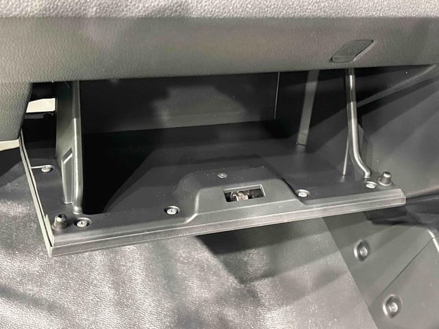 ハイゼットトラックスタンダードハロゲンヘッドランプ トップシェイドガラス 運転席バニティミラー AM・FMラジオ マニュアルエアコン ガードフレーム スペアタイヤ(広島県)の中古車