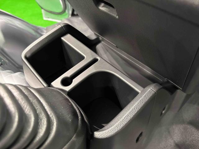 ハイゼットトラックスタンダード 5MT 2WD AM/FMラジオ オートライトエアコン ハロゲンヘッドランプ 運転席SRSエアバック 電動式パワーステアリング AM/FMラジオ あゆみ板掛けテールゲート スペアタイヤ ガードフレーム 衝突回避支援システム搭載(広島県)の中古車