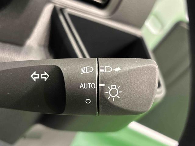 ハイゼットトラックスタンダード 5MT 2WD AM/FMラジオ オートライトエアコン ハロゲンヘッドランプ 運転席SRSエアバック 電動式パワーステアリング AM/FMラジオ あゆみ板掛けテールゲート スペアタイヤ ガードフレーム 衝突回避支援システム搭載(広島県)の中古車