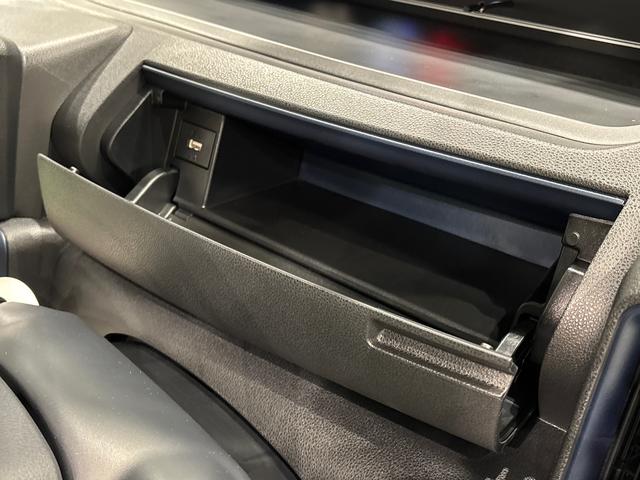 タントX 左側ウェルカムオープン機能付きパワースライドドアLEDヘッドライト オートライト オートハイビーム オートホールド機能付き電動パーキングブレーキ 前席シートヒーター オーディオ操作用ステアリングスイッチ SRSサイドエアバッグ オートエアコン(広島県)の中古車
