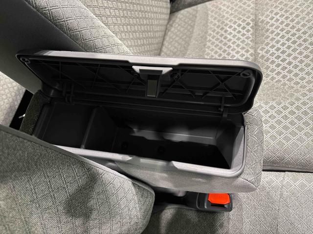 タントX 左側ウェルカムオープン機能付きパワースライドドアLEDヘッドライト オートライト オートハイビーム オートホールド機能付き電動パーキングブレーキ 前席シートヒーター オーディオ操作用ステアリングスイッチ SRSサイドエアバッグ オートエアコン(広島県)の中古車
