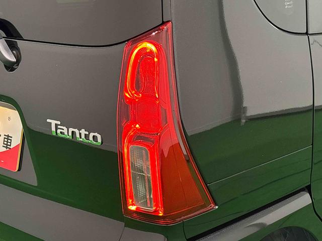 タントX 左側ウェルカムオープン機能付きパワースライドドアLEDヘッドライト オートライト オートハイビーム オートホールド機能付き電動パーキングブレーキ 前席シートヒーター オーディオ操作用ステアリングスイッチ SRSサイドエアバッグ オートエアコン(広島県)の中古車