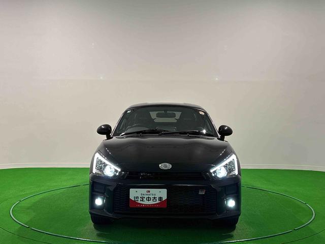 コペンGR スポーツ電動開閉式ルーフ LEDヘッドランプ・フォグランプ 16インチタイヤ&アルミホイール プッシュボタンスタート セキュリティアラーム スタビライザー(フロント・リヤ)(広島県)の中古車