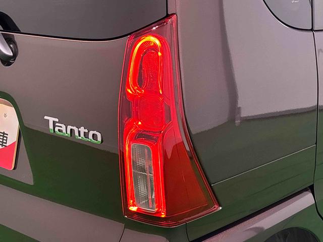 タントＸ　バックモニター対応　片側電動スライドドアＬＥＤオートライト　パワースライドドアウェルカムオープン機能　電動格納式ドアミラー　助手席ロングスライド　助手席イージークローザー　　セキュリティアラーム　キーフリーシステム（広島県）の中古車