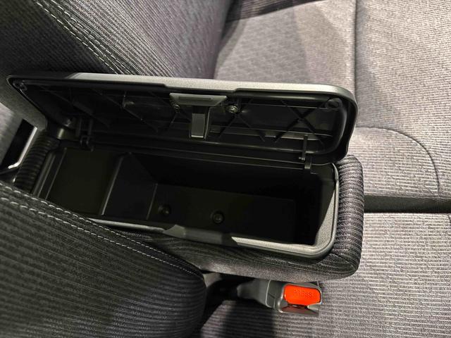 ムーヴRS ターボ 両側電動スライドドア 全車速追従機能付ACC純正ナビ装着用アップグレードパック 電動パーキングブレーキ+オートホールドブレーキ機能 オートライト 運転席シートリフター チルトステアリング(広島県)の中古車