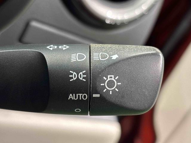 パッソX Gパッケージ ナビ バックカメラ付き ETC車載器オートエアコン オート格納機能付きミラー シートリフター LEDヘッドライト 助手席シートアンダートレイ 純正アルミホイール ボックス付きセンターアームレスト(広島県)の中古車