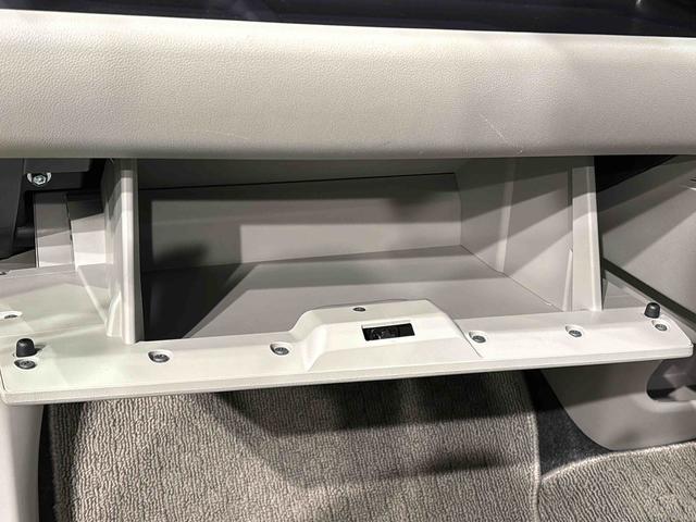 パッソX Gパッケージ ナビ バックカメラ付き ETC車載器オートエアコン オート格納機能付きミラー シートリフター LEDヘッドライト 助手席シートアンダートレイ 純正アルミホイール ボックス付きセンターアームレスト(広島県)の中古車