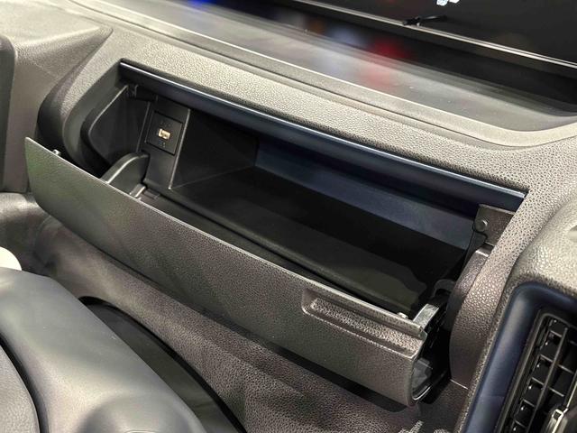 タントカスタムＲＳ　パノラマモニター対応カメラアイドリング　被害軽減ブレーキ　車線逸脱防止　セキュリティアラーム　電動格納ミラー　ＬＥＤヘットライト　ターボ　安全ボディ　スマートキ−　キーフリーキー　オートライト（広島県）の中古車