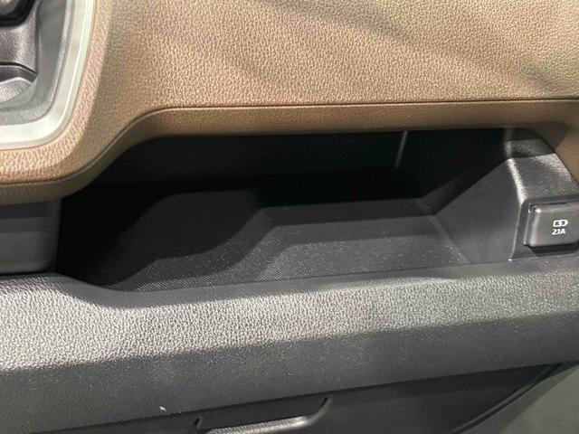 ムーヴRS 電動パーキングブレーキ バックカメラ LEDライトLEDオートライト・フォグランプ プッシュボタンスタート セキュリティアラーム 両側パワースライドドアウエルカムオープン機能 オート電動格納式ドアミラー シートリフター(広島県)の中古車