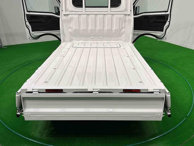 ハイゼットトラックスタンダード　４ＷＤ　５ＭＴ　３方開　オートライトハロゲンヘッドランプ　運転席ＳＲＳエアバック　バックソナー　電動式パワーステアリング　ＡＭ／ＦＭラジオ　マニュアルエアコン（広島県）の中古車