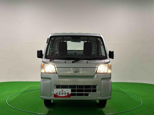 ハイゼットトラックスタンダード 4WD 5MT コーナーセンサーハロゲンヘッドランプ トップシェイドガラス 運転席SRSエアバック バックソナー 電動式パワーステアリング AM/FMラジオ あゆみ板掛けテールゲート VSC&TRC(広島県)の中古車