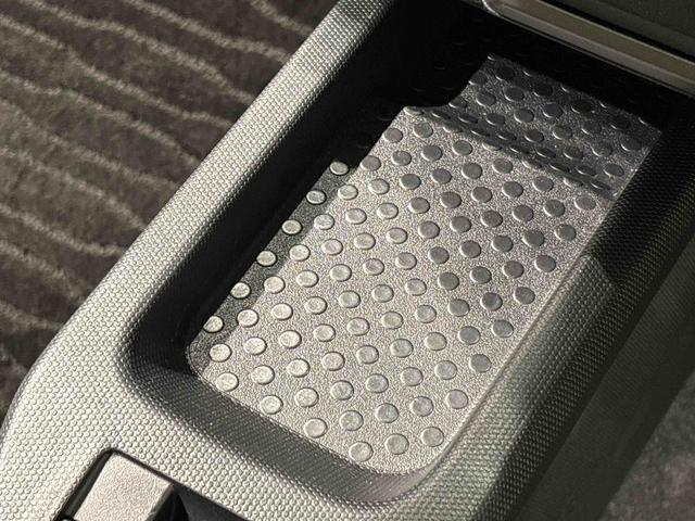 タフトG クロムベンチャー ナビ ドライブレコーダーETC車載器スカイフィールトップ クロムパック メッキパック シルバーアンダーガーニッシュ インテリアアクセント LEDオートライト&フォグランプ 電動パーキングブレーキ バックカメラ アルミホイール(広島県)の中古車